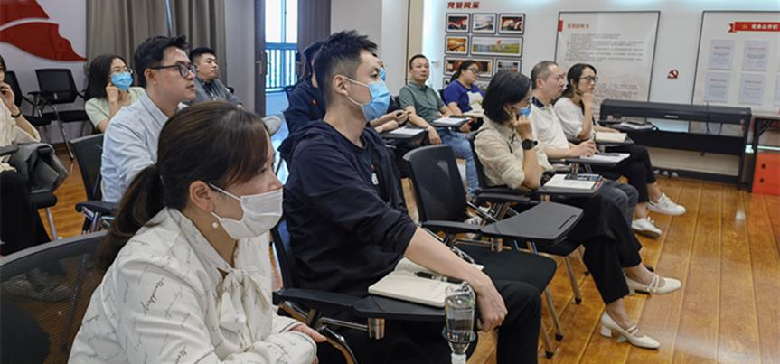 ׯ�к���Ϸ(�й�)�ɷ����޹�˾-����