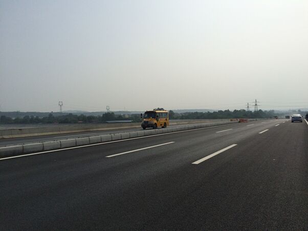 ׯ�к���Ϸ(�й�)�ɷ����޹�˾-����